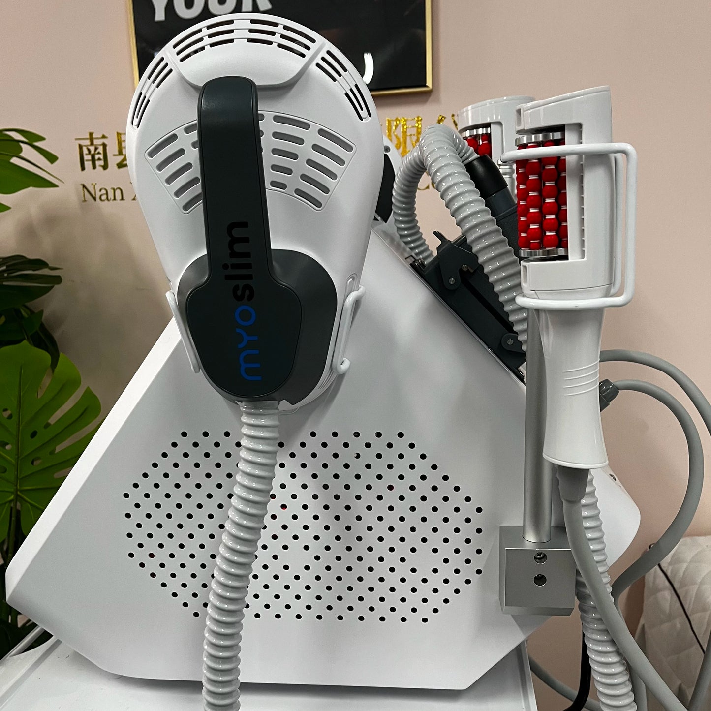 MYOSLIM 360 Degree Vacuum Massage Roller Cellulite And Body Slimming