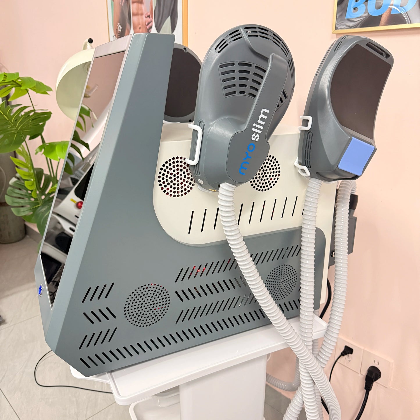 MYOSLIM Professional 6500W EMS Zero RF Body Slimming Machine