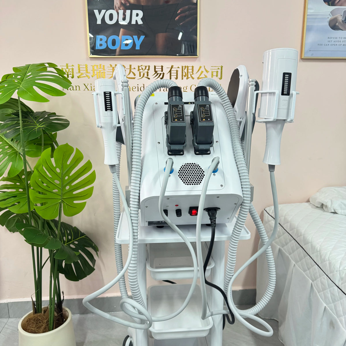 MYOSLIM 360 Degree Vacuum Massage Roller For Cellulite Reduction