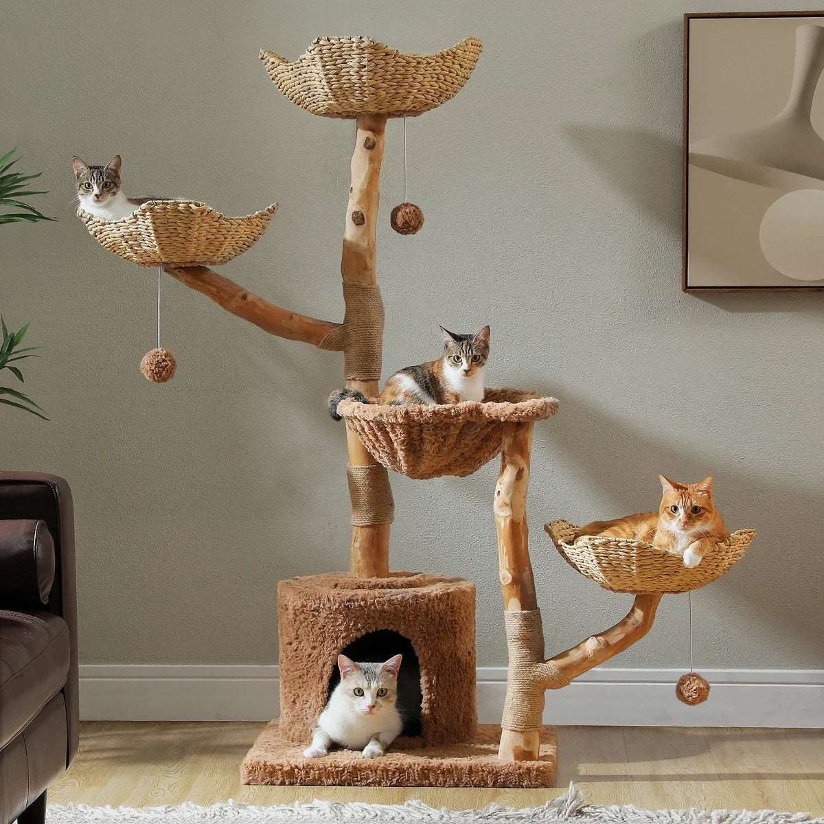 Multi-Level Cat Tree With Sisal Scratching Post And Basket Bed