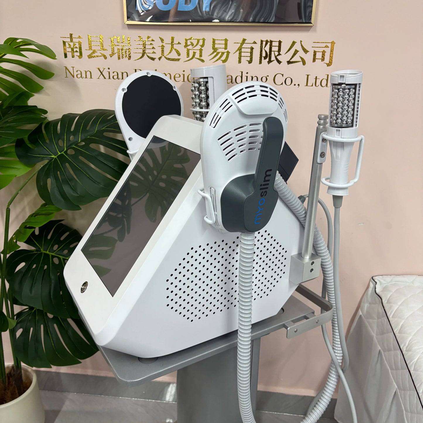 Professional Roller Massage Shaping Slimming Machine for Cellulite Removal